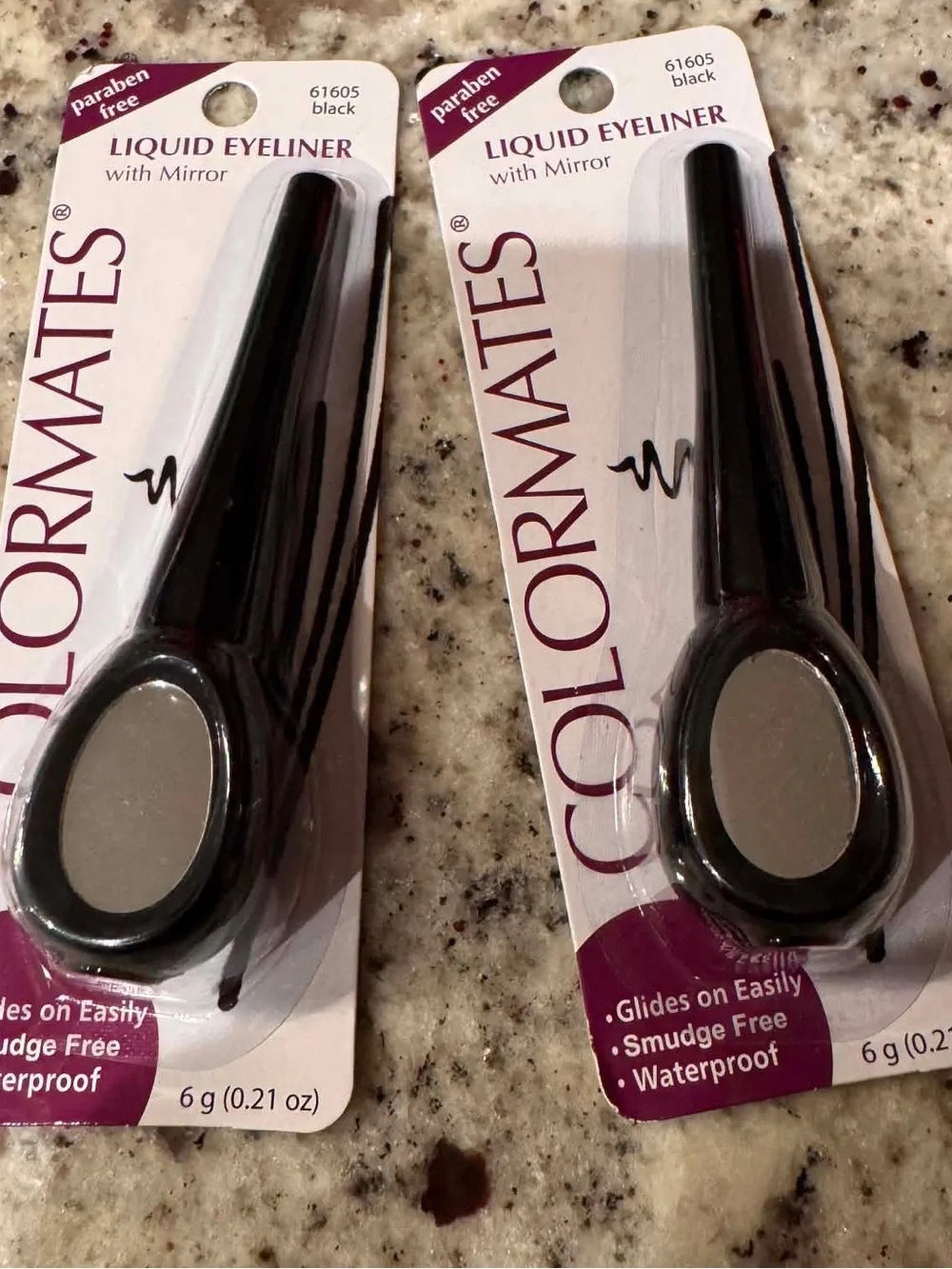 Black Liquid Eyeliner with Mirror - Waterproof Precision